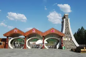 兴安盟阿尔山，一座美丽神奇的森林公园，一个古老漂亮的小火车站图片