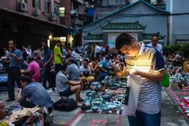 广州有个“鬼市”，凌晨3点开张天亮消失，交易须遵守“三不问”图片