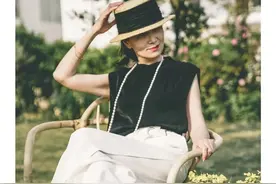 四五十岁女人穿T恤，记住“4要4不要”法则，时髦又减龄，好看图片