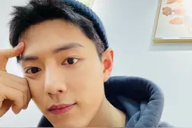 快乐家族收礼只是冰山一角！肖战粉丝送礼无数，连央视也中招图片