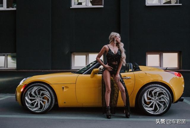 庞蒂亚克Solstice，一台在国内属于冷门的小跑车