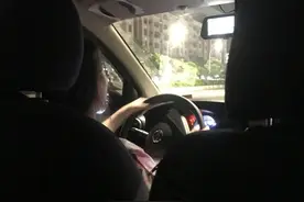 美女司机分享 夜晚开滴滴载客 遇到麻烦事图片