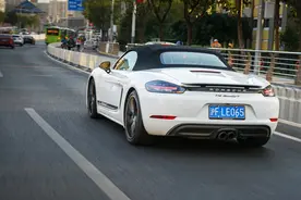 保时捷718真是一台泡妞专用车？图片