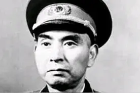 开国上将复出后来沈阳军区，陈锡联特别交代，别把他当成副司令员图片