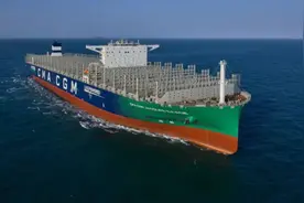 中国首创新型动力巨型货轮，能装2万多个集装箱，到底有多牛？图片