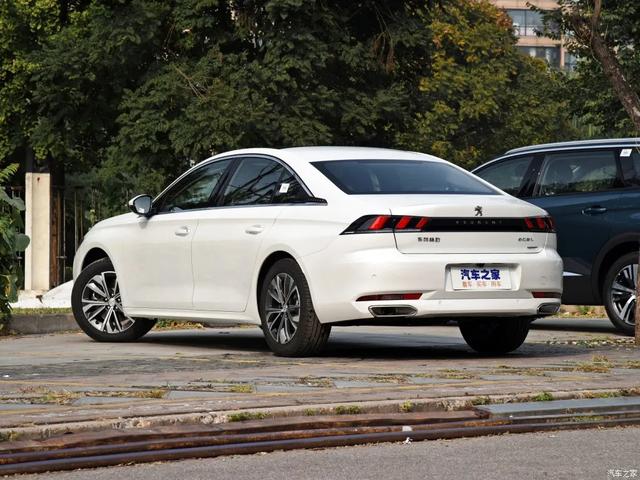 不到20万买标致508！211马力、轴距超过2米8，獠牙灯真帅