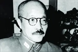 1948年12月，东条英机绞刑前的最后表演，上绞刑架时泪流满面图片