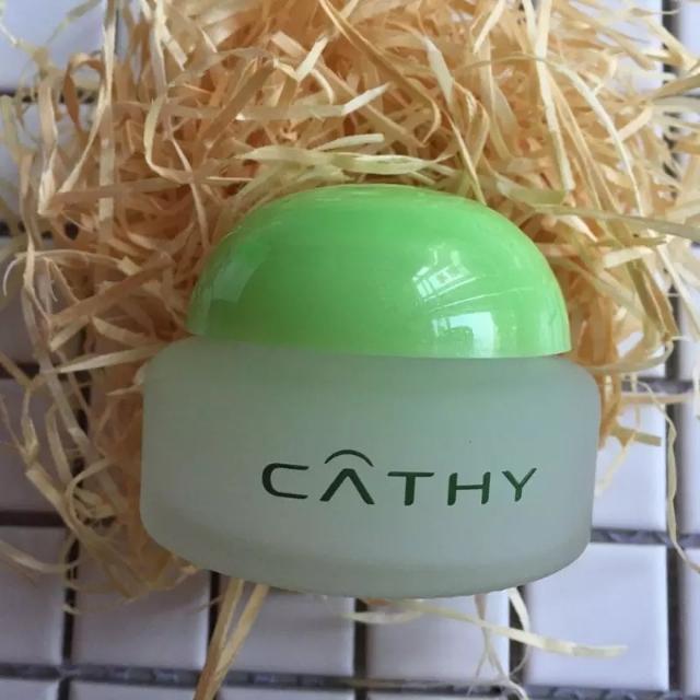 不是所有的国产都可以叫“国货之光”——10款平价国货成分简析