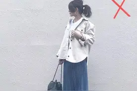 小个子女生拍照太太太太太难了图片