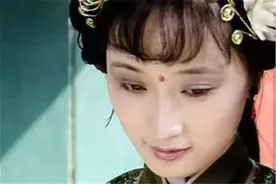 红楼梦中香菱明明和薛宝钗作伴，为什么教她写诗的却是林黛玉图片