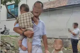 我有梅毒，与弱智女子连生9个娃：被遗传病支配的家庭，我不忍看图片