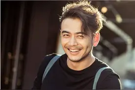 杨烁家居生活首次公开，装修尽显奢华，两个孩子差别对待真的好么图片