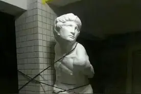 和闺蜜男朋友吃了一顿火锅后他们分手了图片