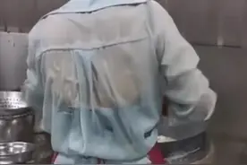 都说女人吃东西可爱，其实女人当厨师更美图片