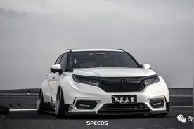 全国首例宽体本田冠道犹如“小坦克”，车主是不是按F上车的？图片