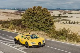 全球最快超跑布加迪凯龙星，黄色车身彰显霸气，工资3000人士慎入图片