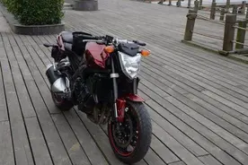 子欲养亲不待，一YAMAHA FZ1-N车友对母亲深深地忏悔图片