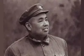 许世友定居中山陵8号，原主人回居探访，工作人员：让许世友出去图片