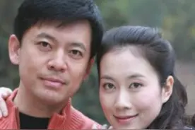 零绯闻“赵刚”何政军的不寻常经历和他背后深爱的女人图片