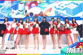 CJ现场福利大放送，大白腿随处可见，CSGO更有美女陪玩图片