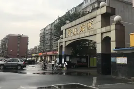 调查 | 装好近十年还不能用，这三栋楼的电梯为何成了摆设？图片