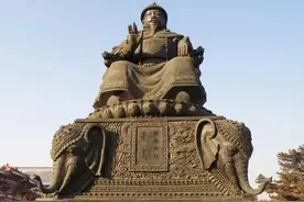 文史宴：惨！蒙古草原上的花朵为维护老公的基业，被迫嫁给了儿子图片