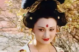 斛珠夫人与杨贵妃，两个绝世美女的对决，让玄宗心如死灰图片