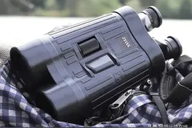 蔡司稳像望远镜20x60 S评测图片