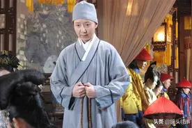 从静白师到买100万买珠宝的低调妇女，这个坏阿姨专业户不简单图片