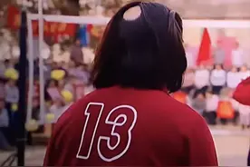 开百万豪车，住双层豪宅，《你好，李焕英》里的鬼剃头桂香有多牛图片