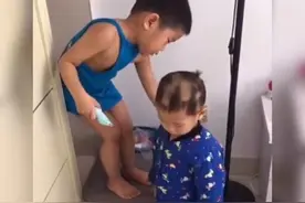 哥哥给弟弟打造时尚“狗啃式“发型火了，网友：一个愿打一个愿挨图片