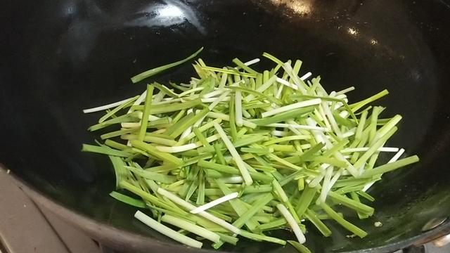 此物含有8种氨基酸，小孩每周吃2次，身体素质比同龄人高一大截