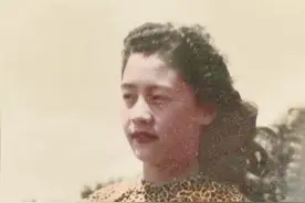 张大千要娶18岁少女，遭三位太太围殴，大师一招就让太太下跪认错图片
