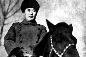 他是山西阳泉唯一的开国将军，是傅作义的老部下，他是谁？图片