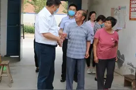 新乡市纪委书记在平原示范区调研图片