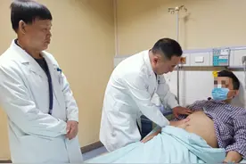 外地出差吃火锅竟引发重症胰腺炎 患者：多远我都想赶回西安诊治图片