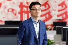 翻烂《毛选》的黄峥，如何用毛泽东思想武装拼多多，六年反超淘宝图片