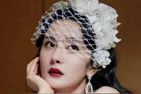 最美的女王，女神杨幂最耀眼，每次出镜都令人眼前一亮图片