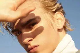 188cm波兰男模，宽肩窄腰大长腿，是女生心目中“完美男神”图片