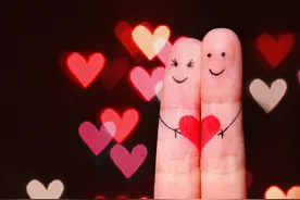 女人让你接触她身上的这些地方，证明她很爱你图片