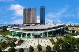 成都航空职业技术学院校园风光图片