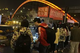 天津人，真离不开地摊图片