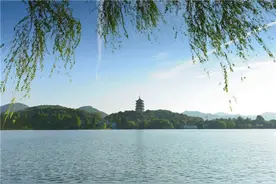 36岁苏轼为讨12岁美人欢心，写下千古佳作，网友：撩妹高手图片