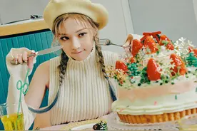 aespa冬妹造型上热议，吉赛尔撒娇甜妹真香，爱马仕亮了图片