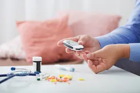 长期服用降糖药，会有哪些副作用？3个方法，将副作用变得更小图片