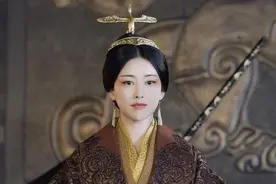 秦始皇母亲是个怎样的女人？私通假太监，为床笫之欢差点毁了秦国图片