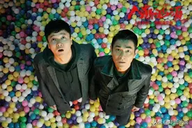 魔性MV瞬间上头！《人潮汹涌》上演刘德华肖央“狼兔”成人童话图片