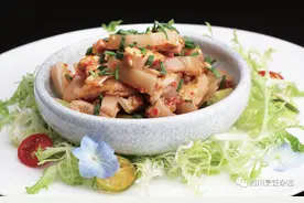 春日凉菜秀~淋汁脆乳瓜,​煳辣椒油拌鸭掌,鲜露嫩仔兔...图片