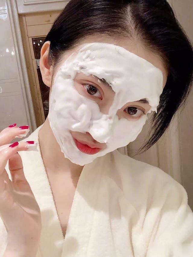 均价不过百的洁面，芙丽芳丝最火爆，旁氏性价比高，全都不输大牌