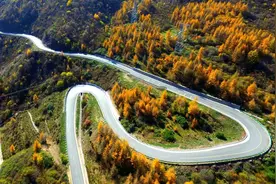 内蒙古这条不输川藏318的自驾线路，可以承包你的十一假期旅行图片